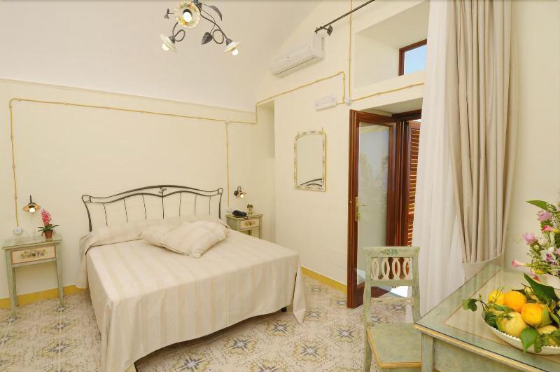 Locanda Degli Dei Праяно Екстер'єр фото