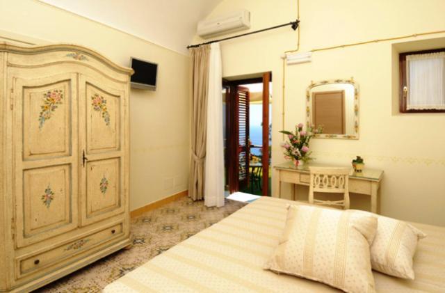 Locanda Degli Dei Праяно Екстер'єр фото
