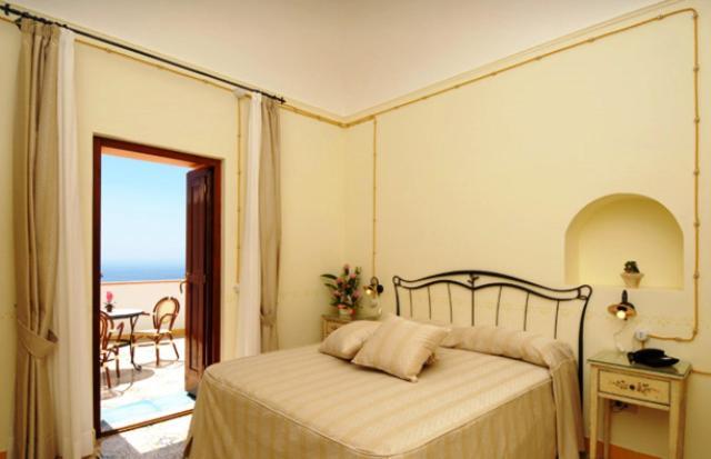 Locanda Degli Dei Праяно Екстер'єр фото